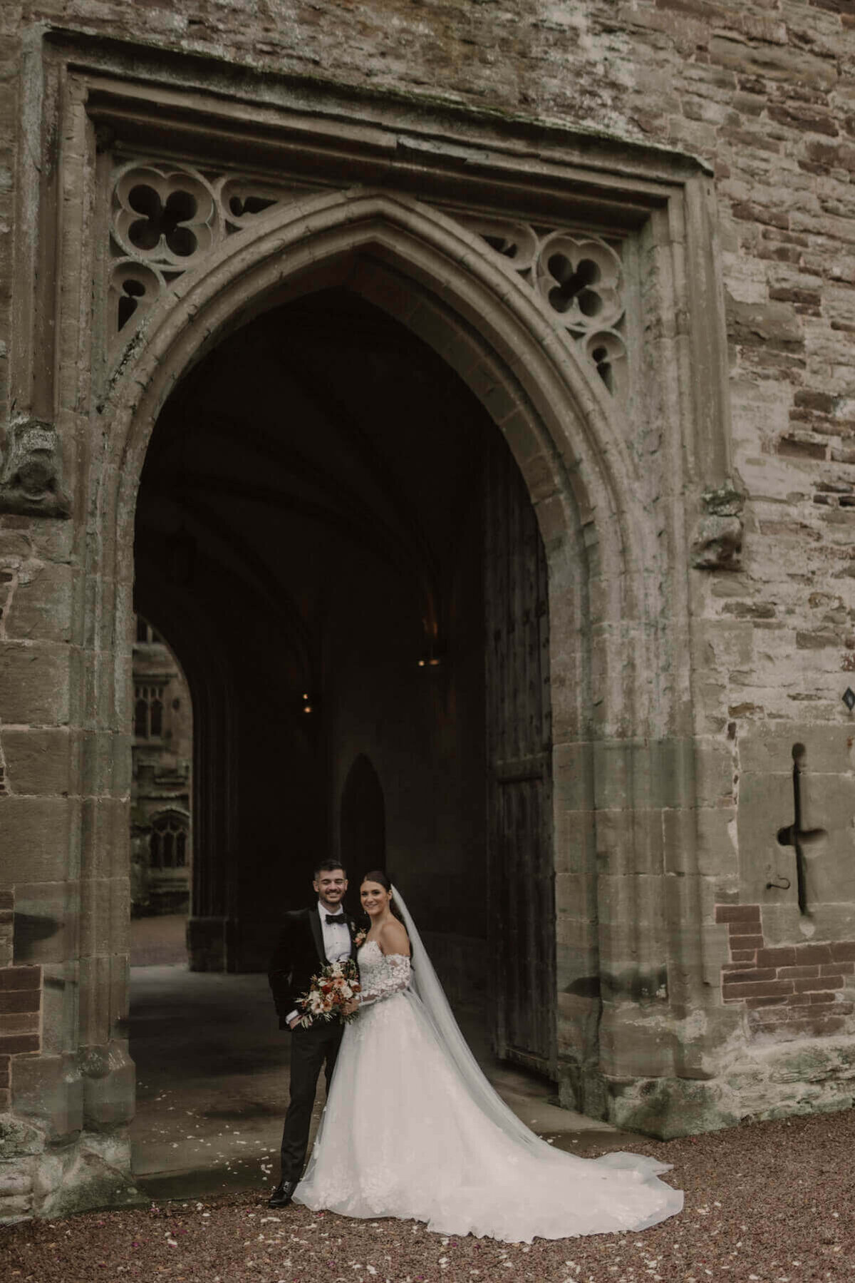 Carrie-Hampton-Court-House-Wedding-Flowers-Issy-And-Bella-Florist-Herefordshire28