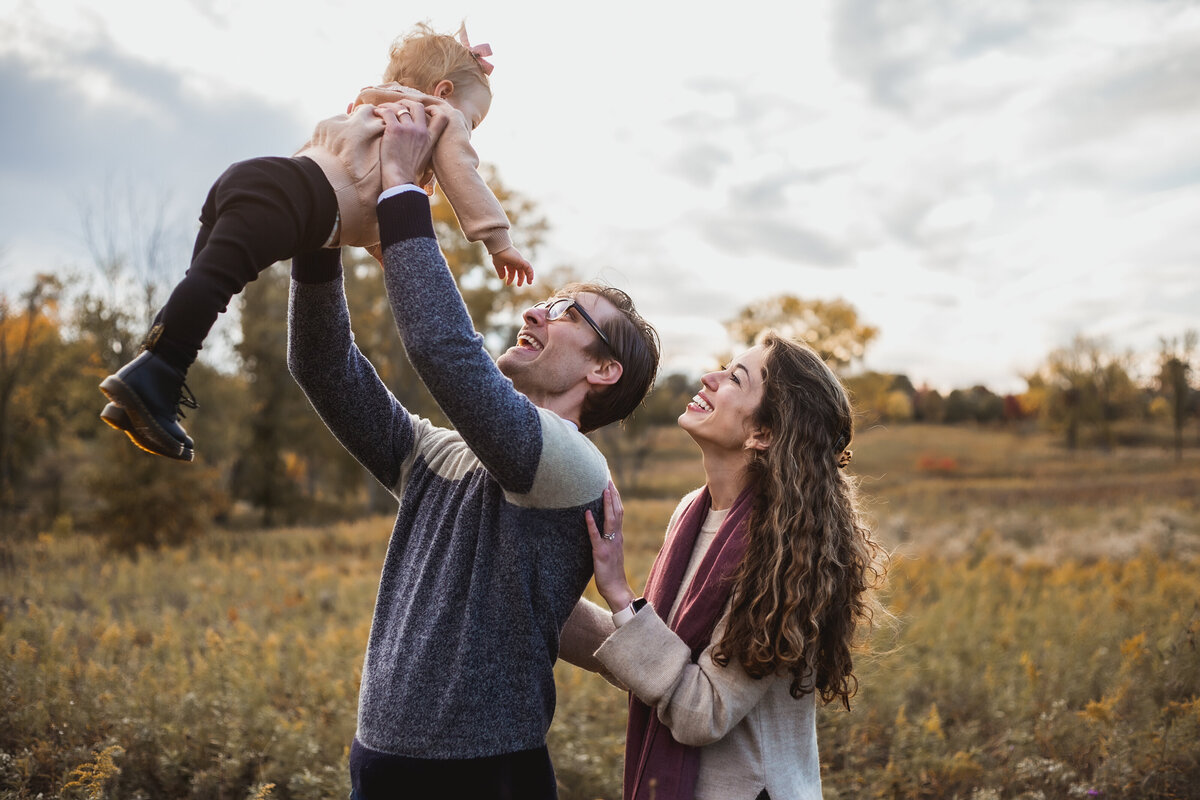 Outdoor family photoshoot at a forest preserve.