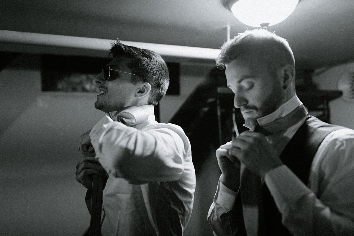 Milwaukee Groomsmen Getting Ready Photos