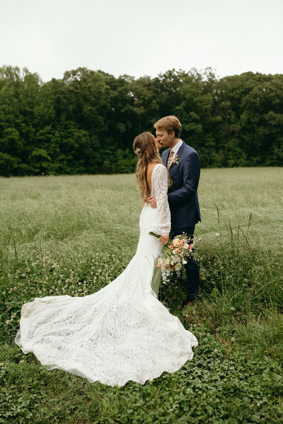 Virginia Wedding Portraits by Virginia Wedding Photographer