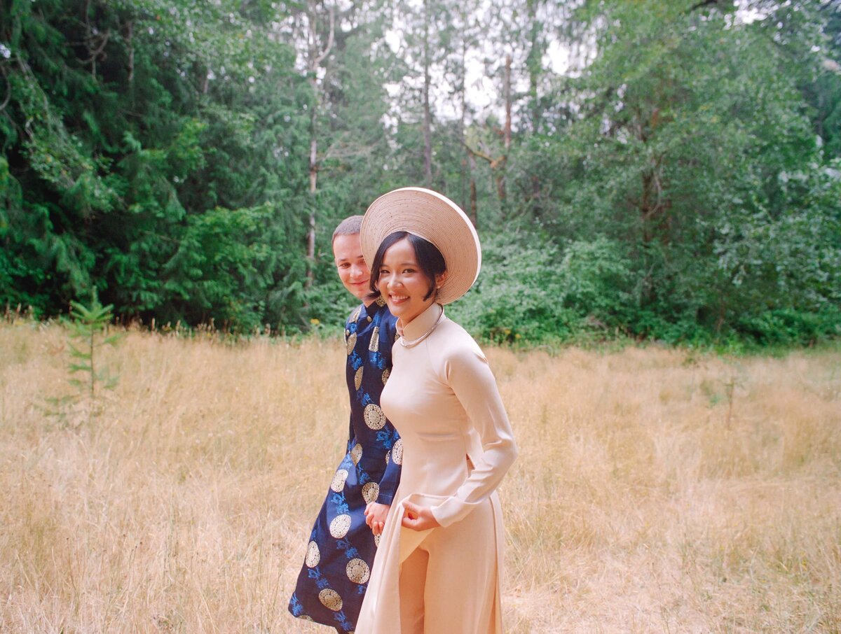 CS-Backyard-Wedding-Seattle-Jess-Buckley-Photo-8