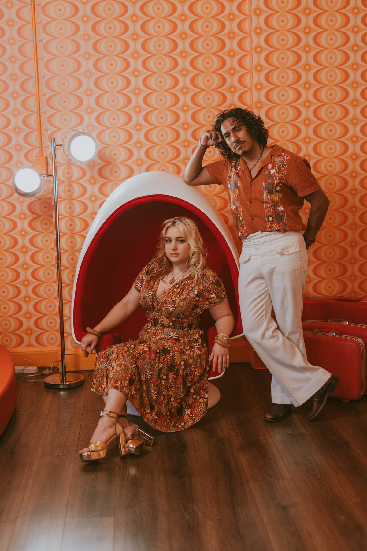 70s-Couples-Photoshoot-31