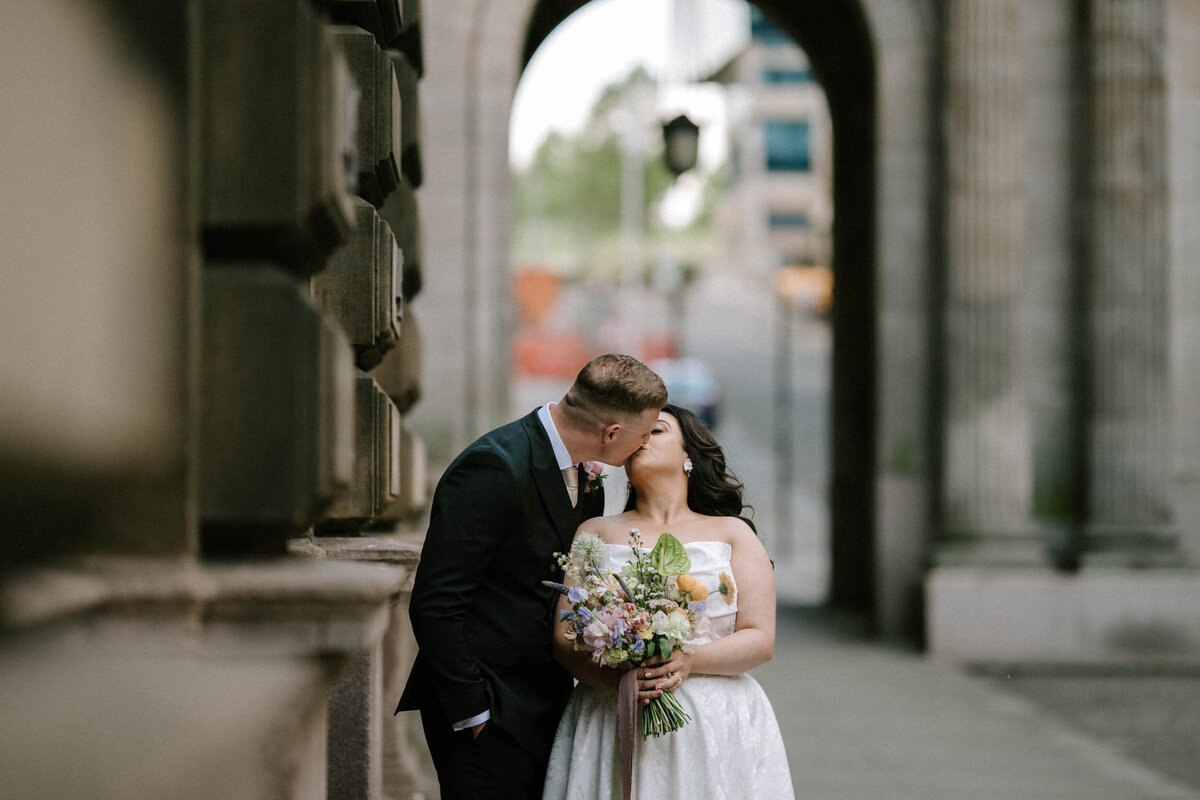 Nicola-Campbell-Romantic-Wedding-Photographer-Scotland-23-Montrose-Street-Katy&James-31