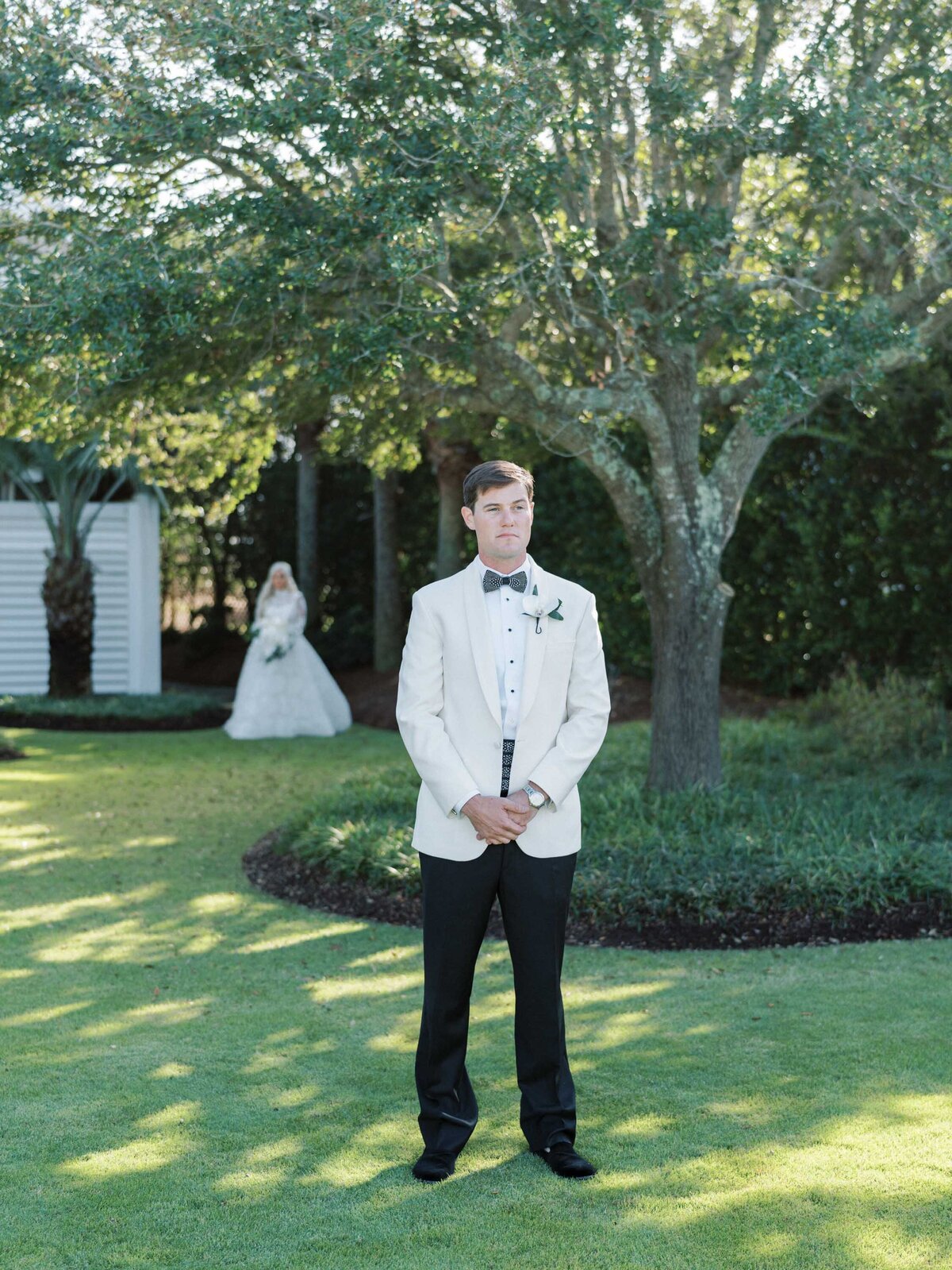 figure-eight-island-yacht-club-wedding-039