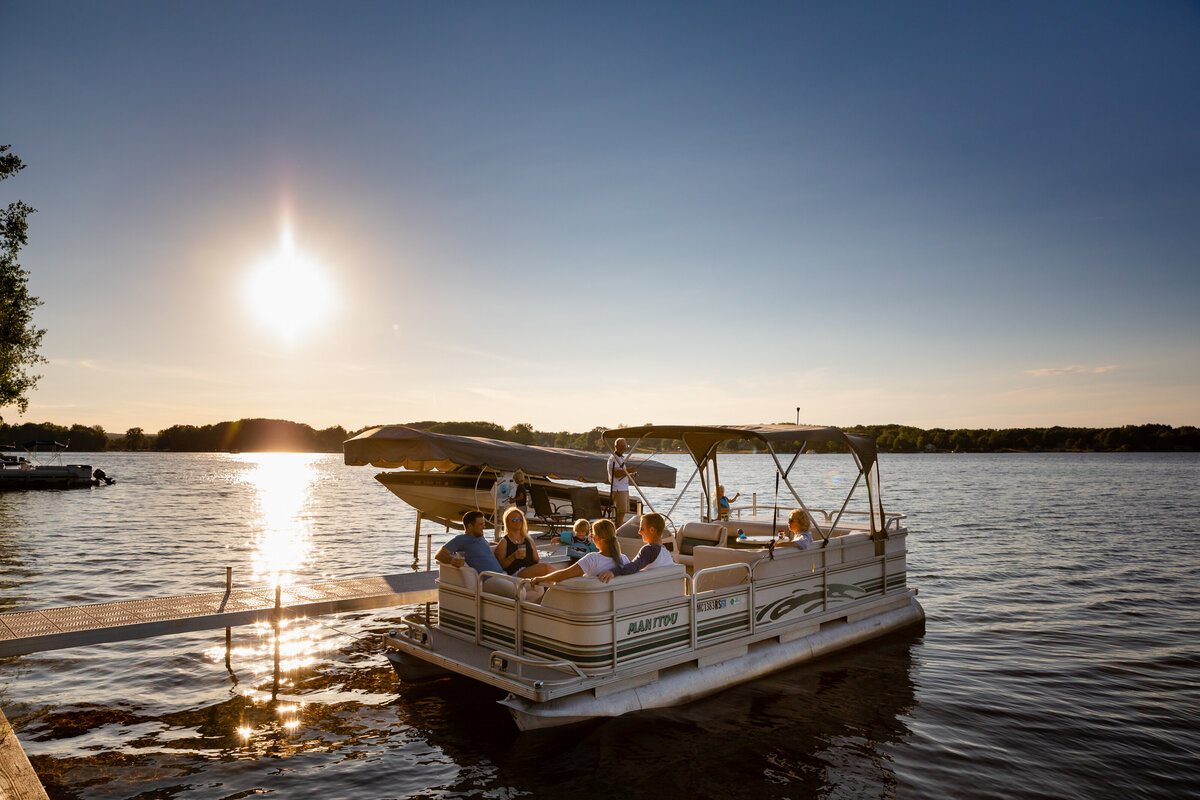 evening-lake-with-family