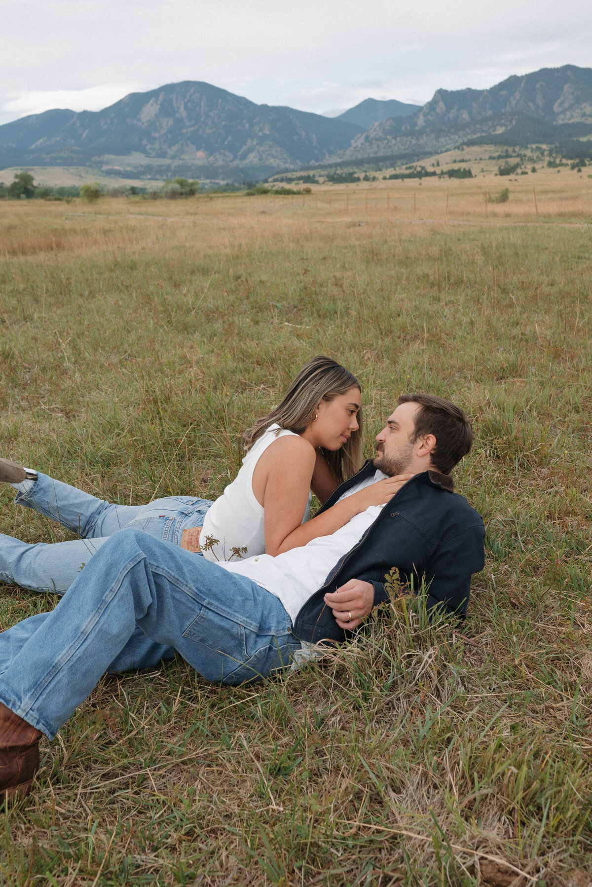 Lauren-Carly-Photo--Destination-Wedding-Photographer--Boulder-Colorado-Couples-Session--01138