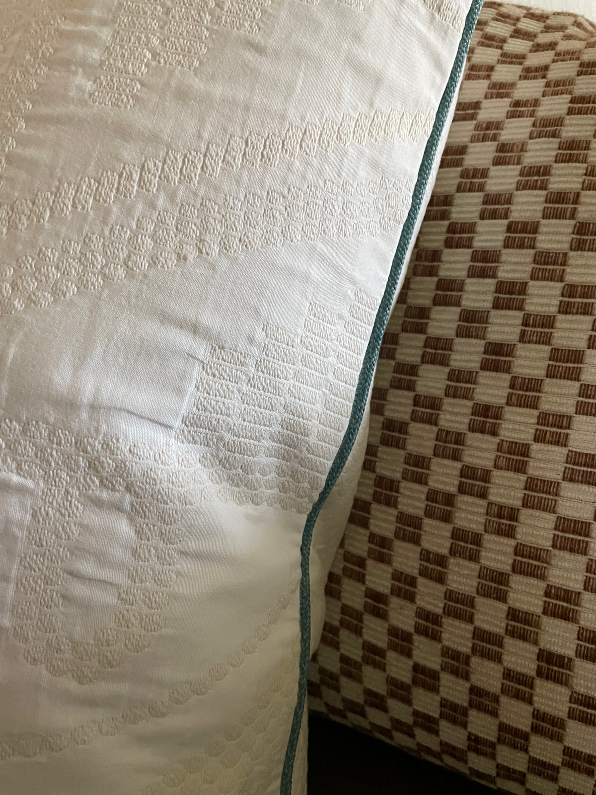 dusti j design texture detail