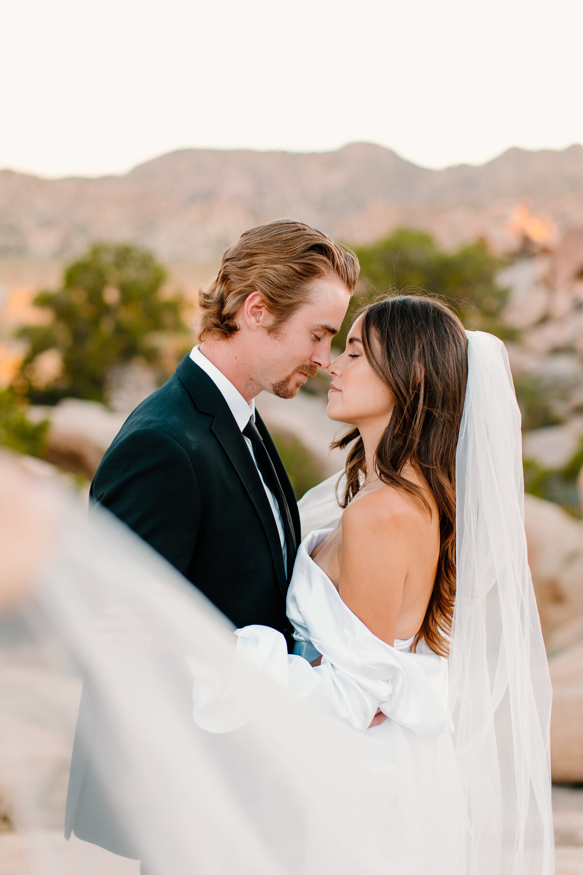 Joshua-Tree-California-Wedding-Photography-Session-D-14