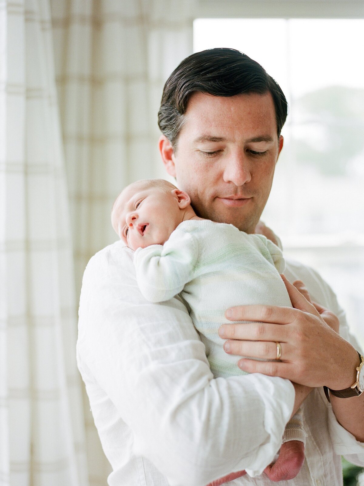 timeless-newborn-photos-charlottesville-va-amy-nicole-photography-0007