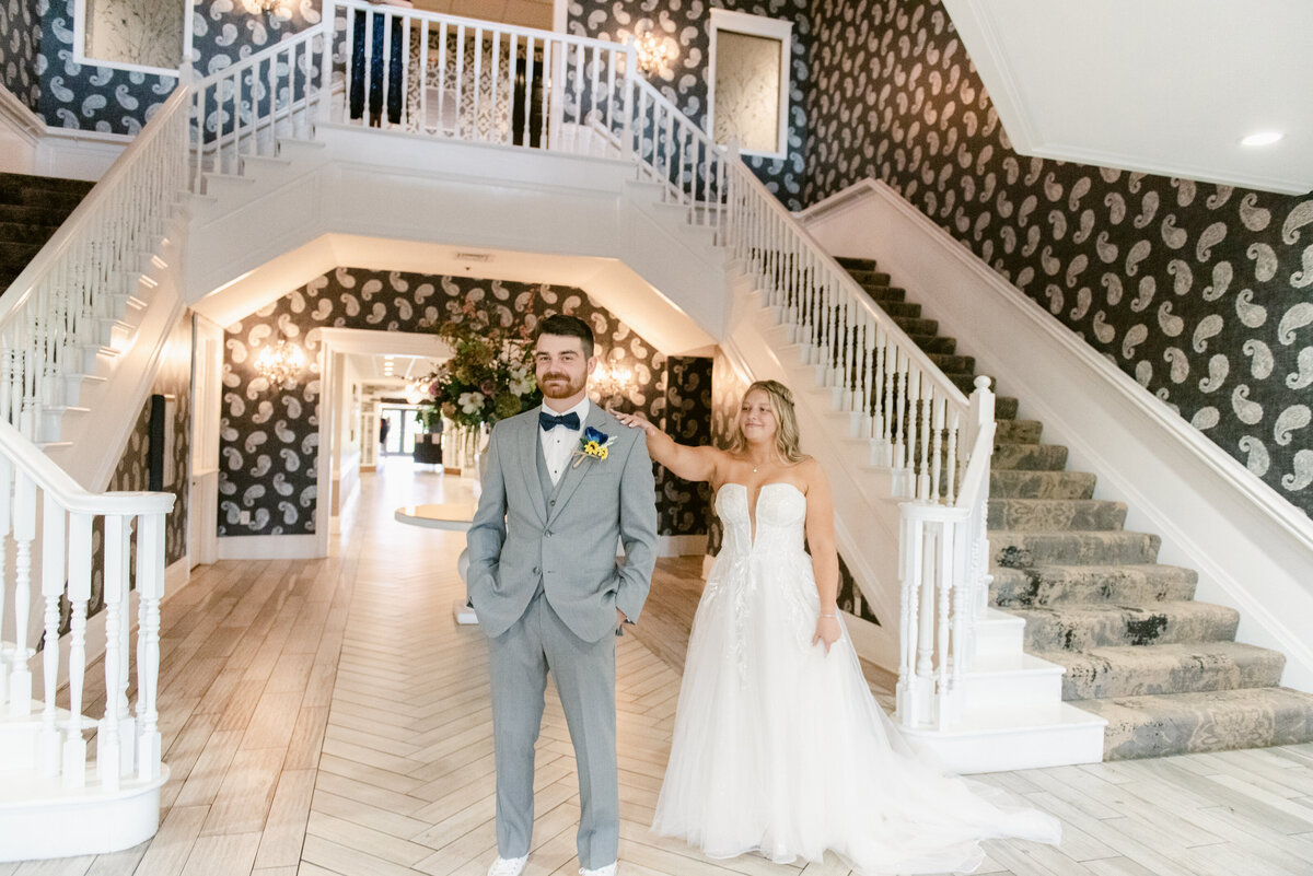 5963-Engagement Photography Nicole Hollenkamp St Cloud MN Central MN