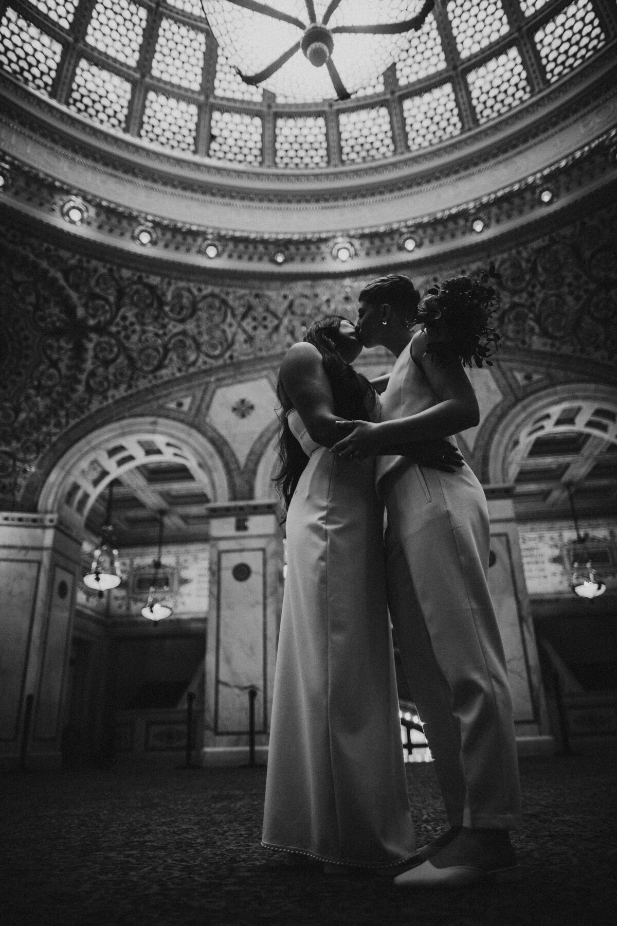 Garfield-Conservatory-Elopement-Chicago-Photographer-Queer-Affirming-29
