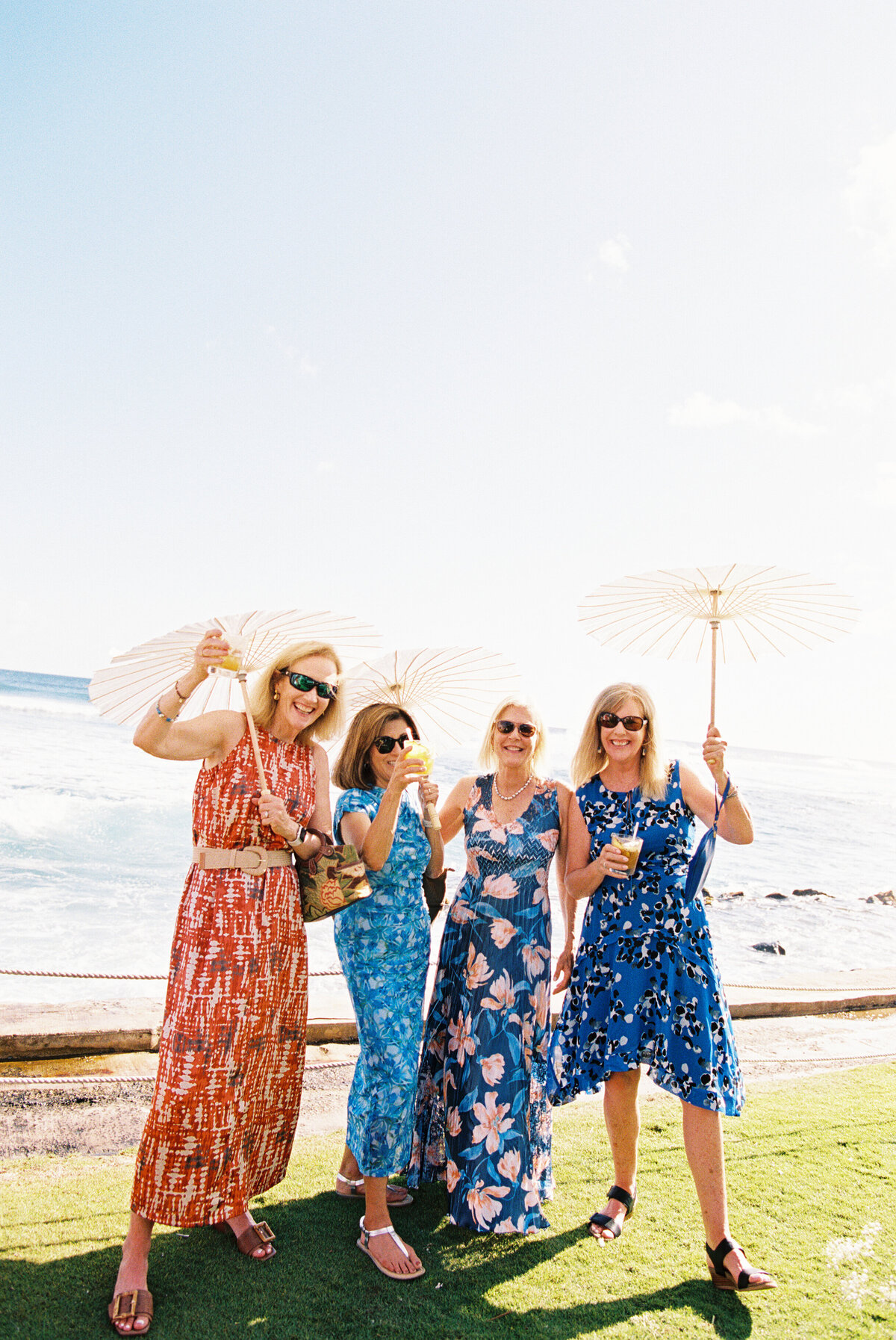 Kauai Wedding photographer Mami Wyckoff Photography engagement family maternity portrait 047