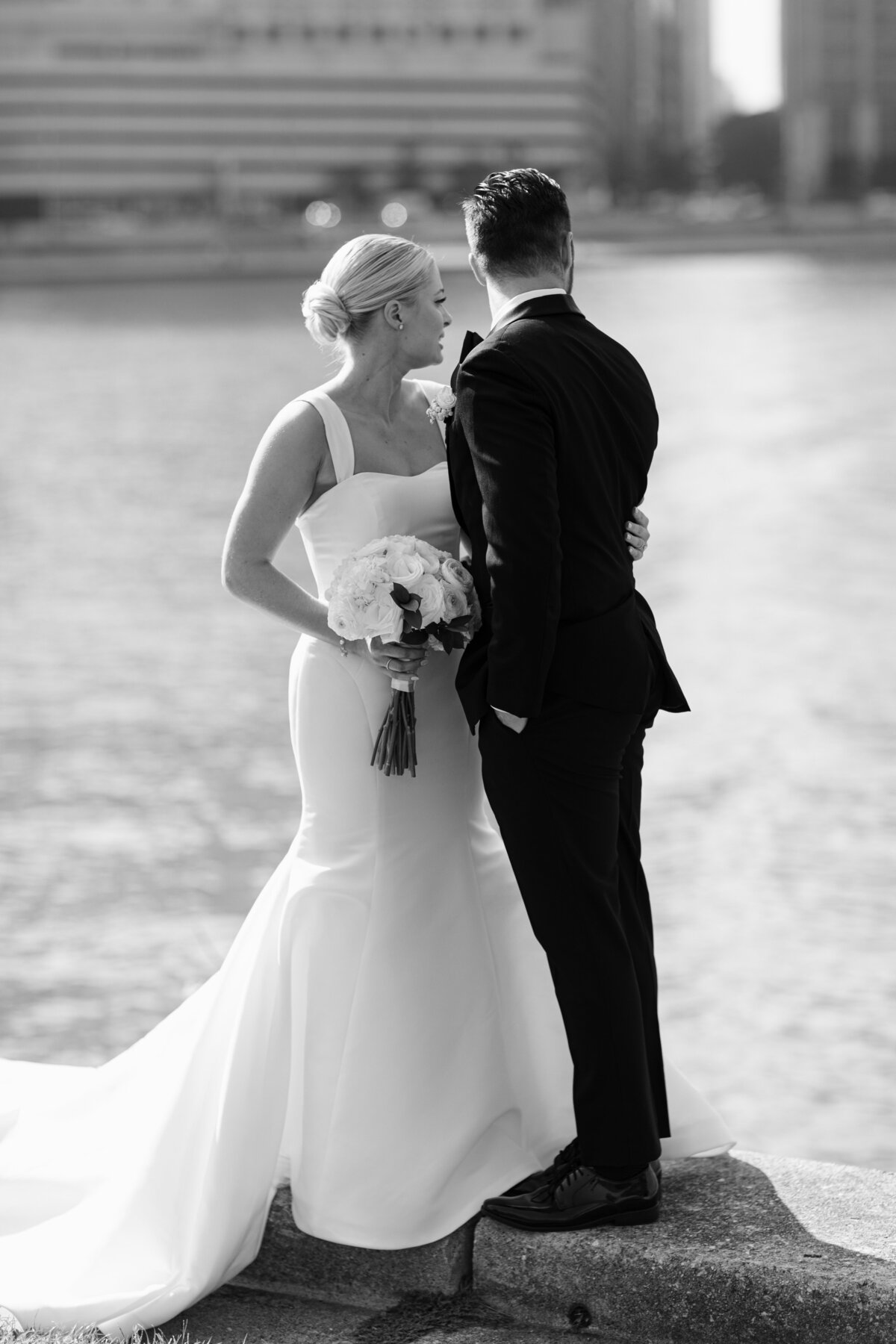 chicagchicago film wedding photographero film wedding photographer