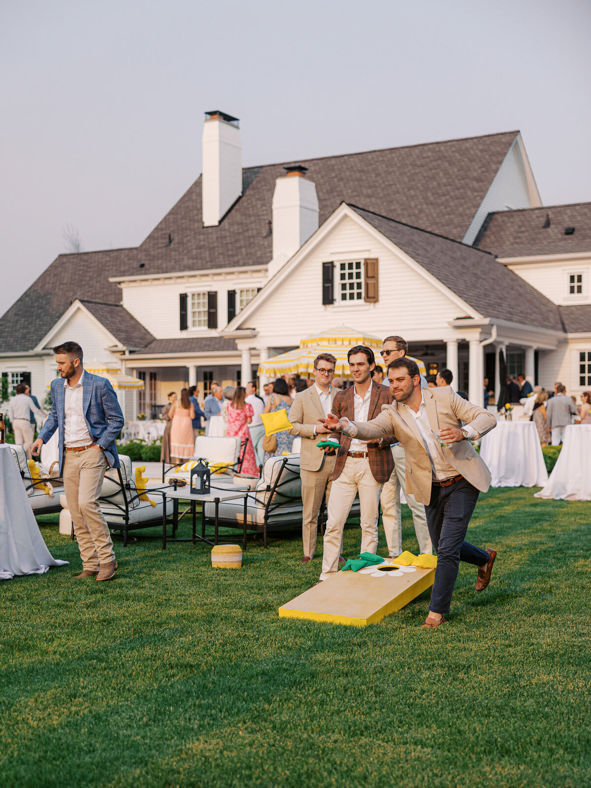 bellerieve-country-club-wedding-038