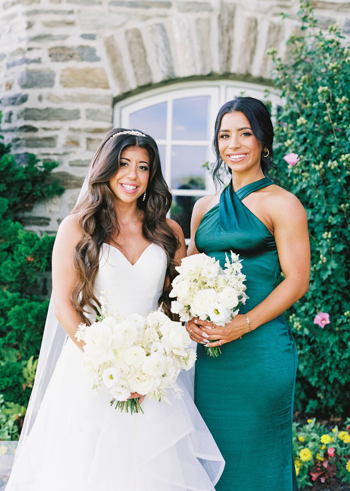 Huntingdon-Valley-Country-Club-Wedding-Small-Bridal-Party-Photos_037