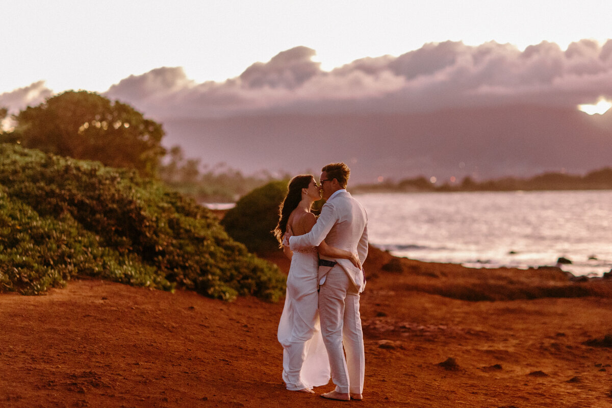 KRISTIN_DANE_NORTH_SHORE_PAIA_WEDDING-301