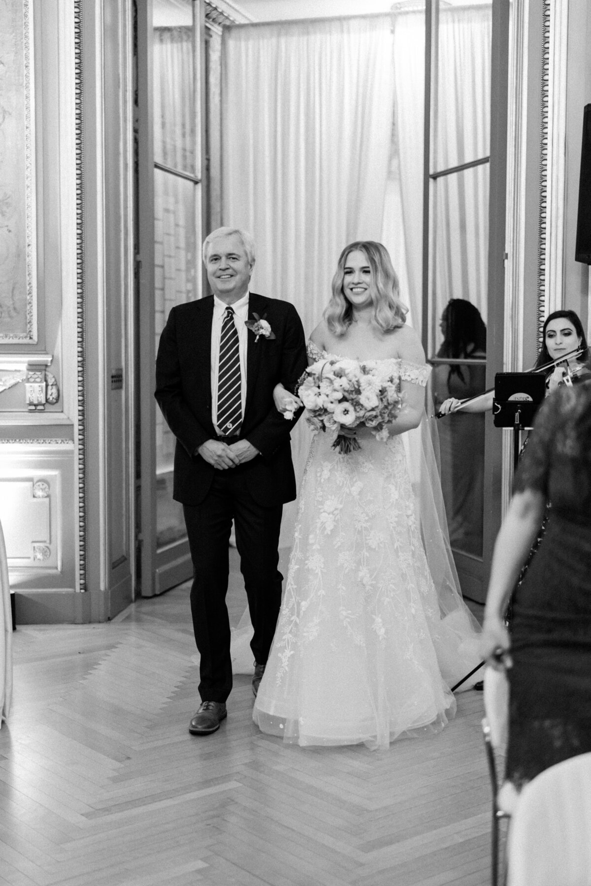 NikkiSanterre_DCLuxuryWeddingPhotographer_JayneHeirEventsatPerryBelmont_J&M-53