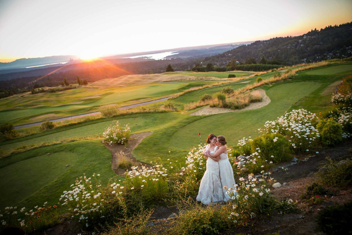 two brides on Newcastle Golf course