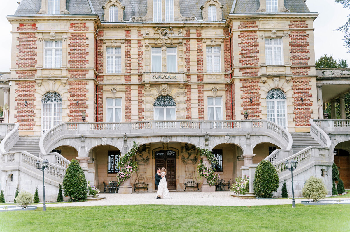 Arika Jordan Photography Chateau Boffemont Paris France Wedding Photographer-205
