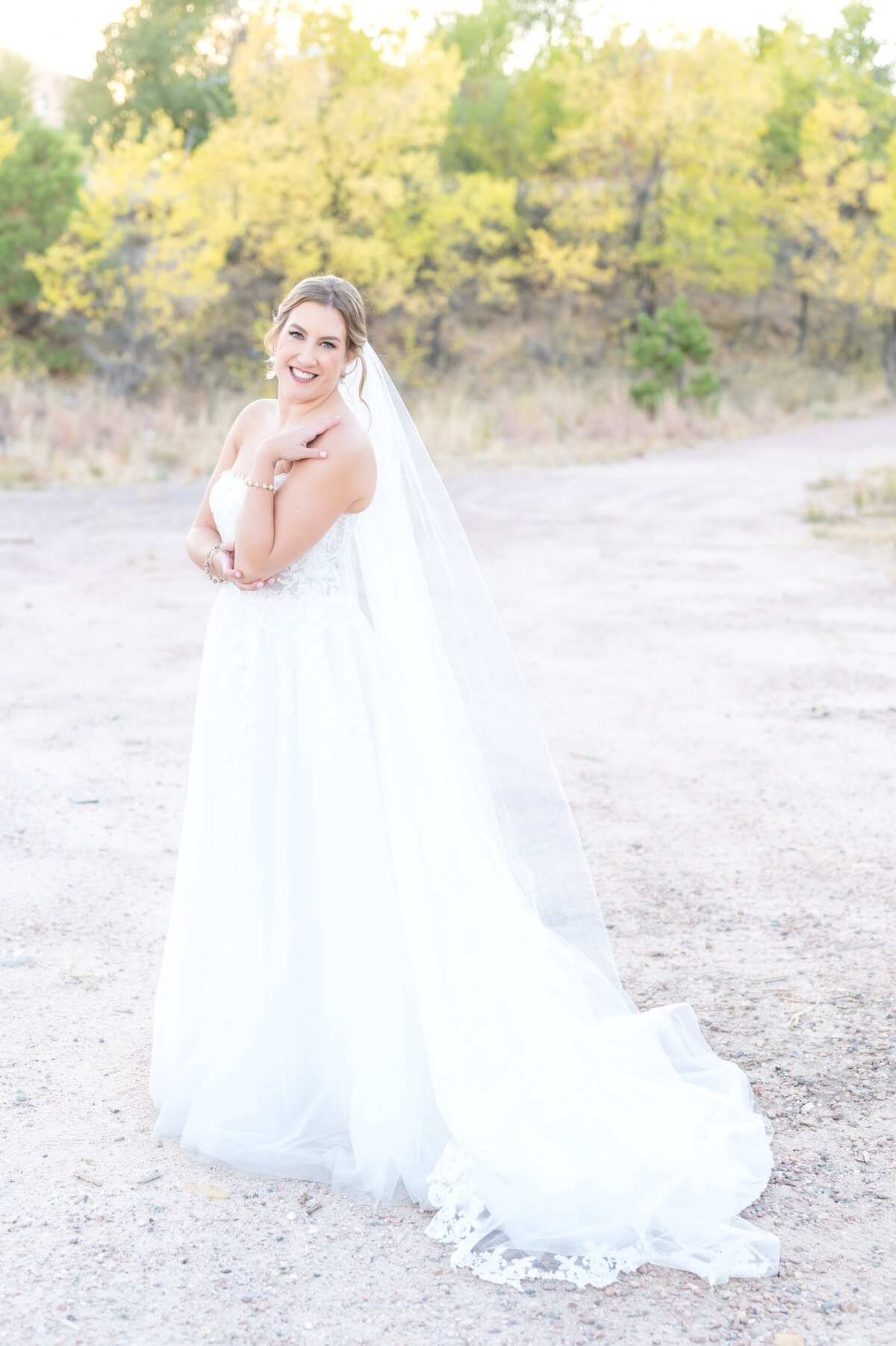 AWeddingPhotographerinColoradoSprings
