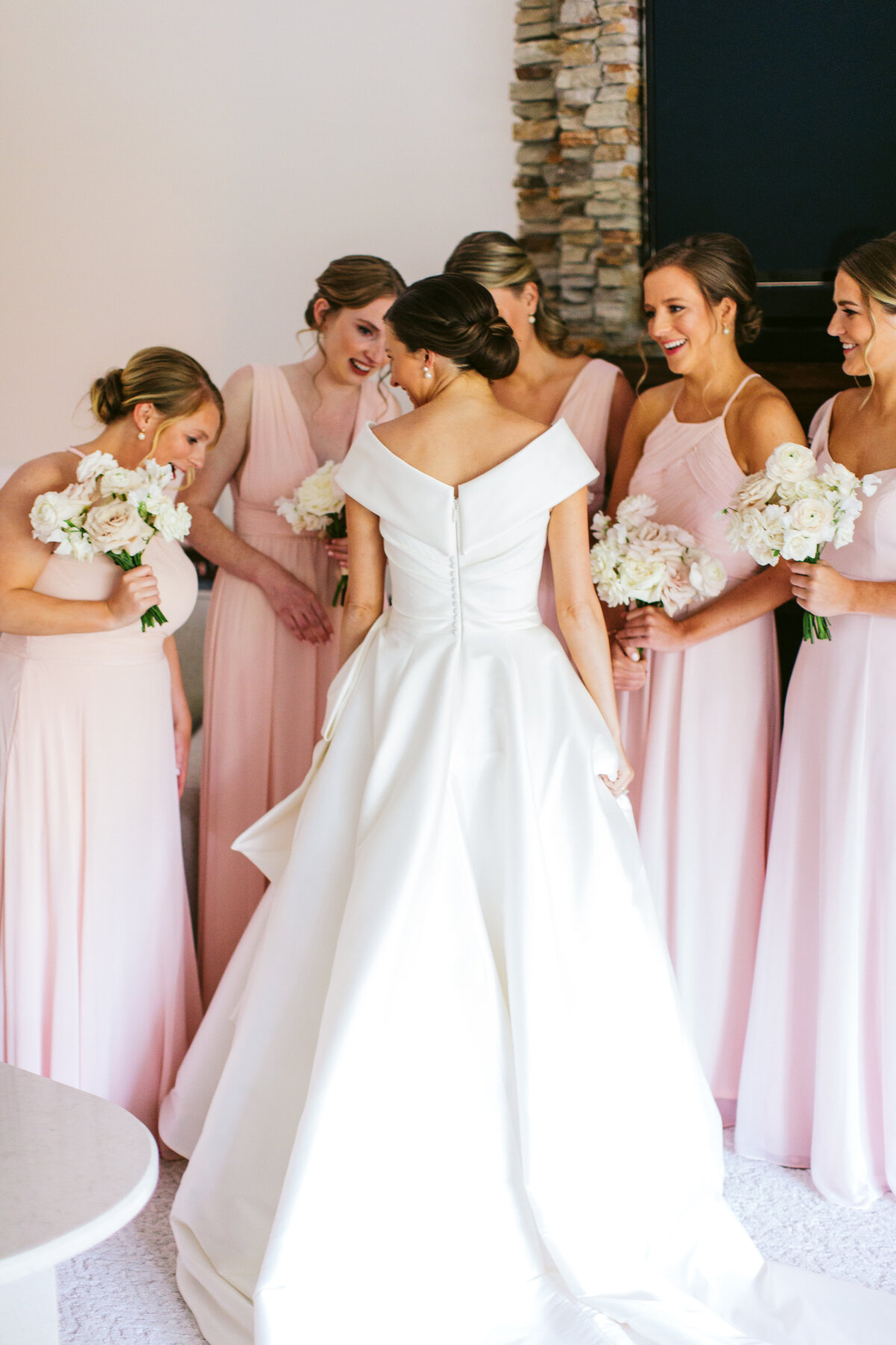 NicodemCreative-Kitty+SpencerWedding-ButterfieldCountryClub-187