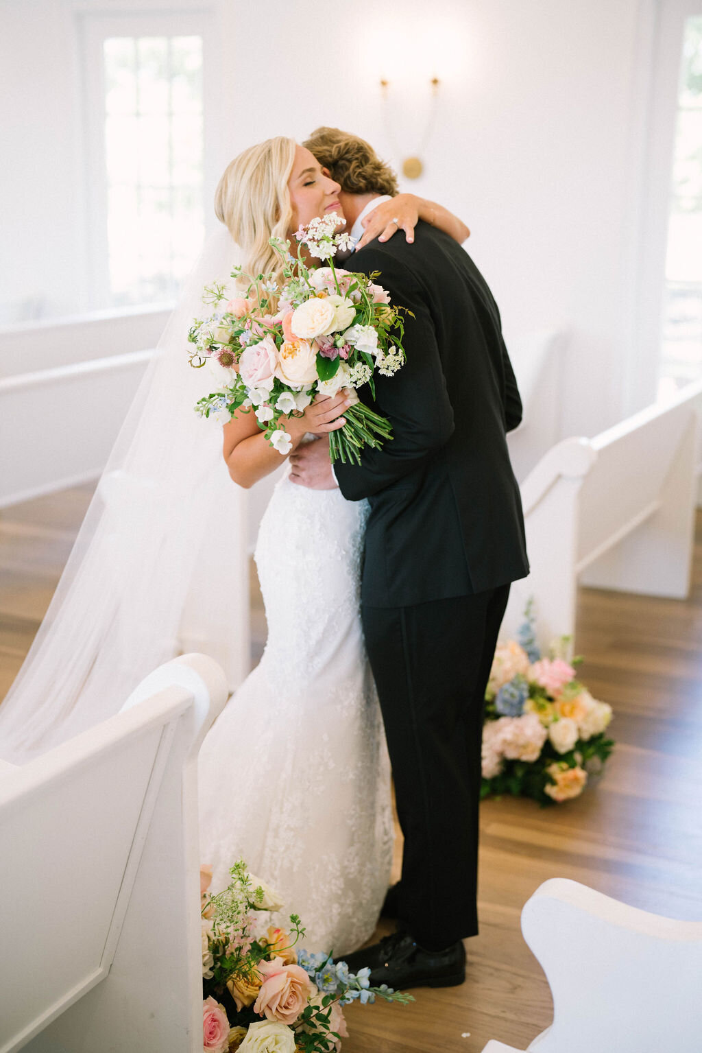 Ellen-Ashton-photography-Dallas-wedding-Photographers-The-Nest-At-Ruth-Farms5