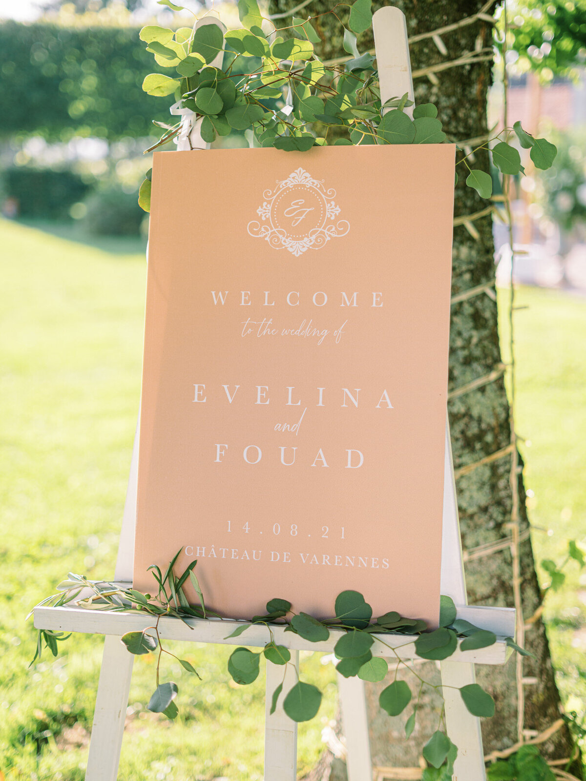 Wedding France Chateau de Varennes - Harriette Earnshaw Photography-108