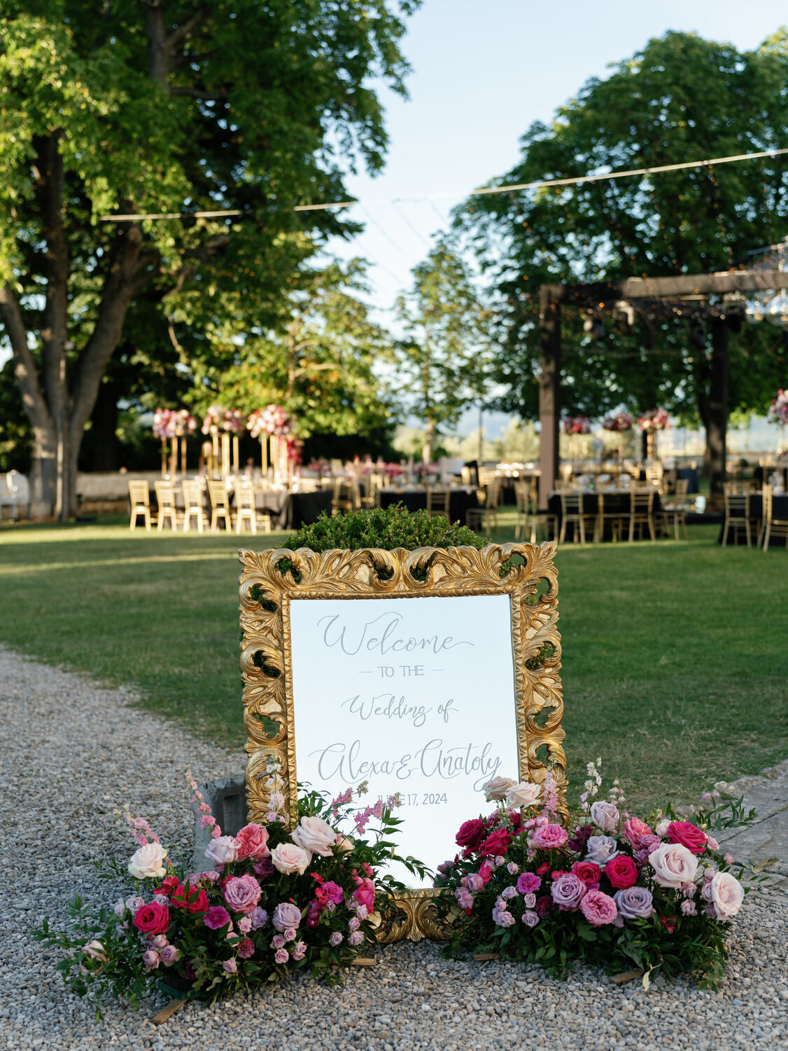 121-Reception-Signage-in-Tuscany