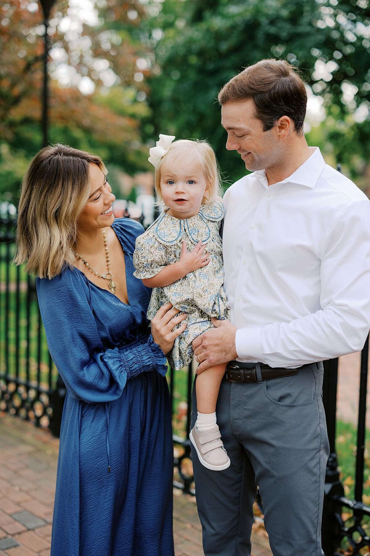 DowntownHuntsvilleFamilyPhotoSessionMadisonMartinPhotography_0021