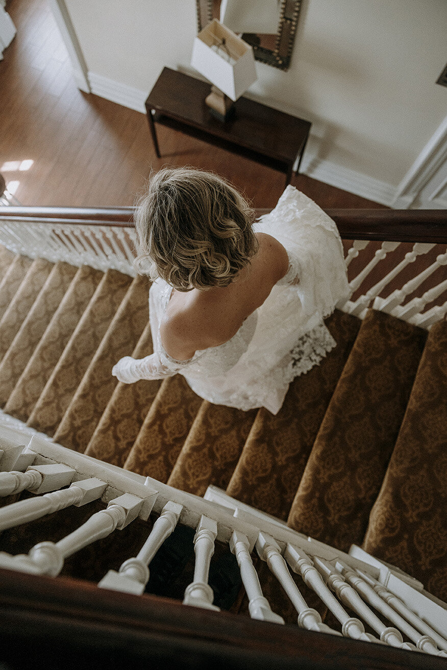 Mira Park Photography NY based wedding photographer Wedding day getting ready at Bourne Mansion in Long Island, NY
