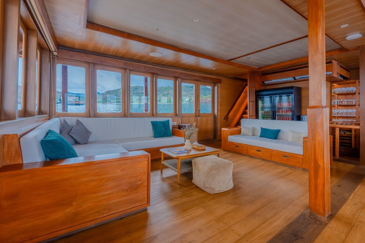 Sanctuary Luxury Yacht Bali - enjoy room-10