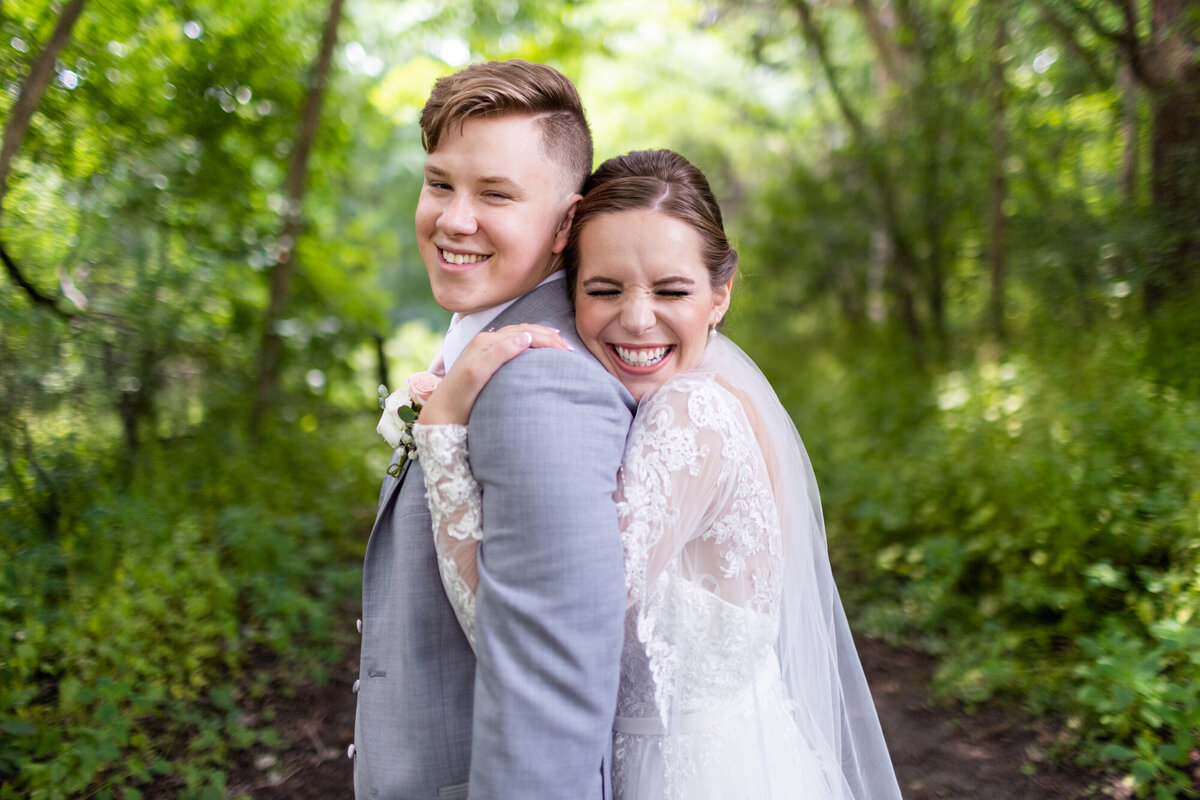 Iowa-Wedding-Photographers-Photography-Couple-Fun