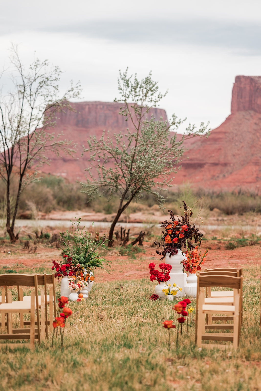 red-cliffs-lodge-moab-wedding-styled-shoot_0596_websize