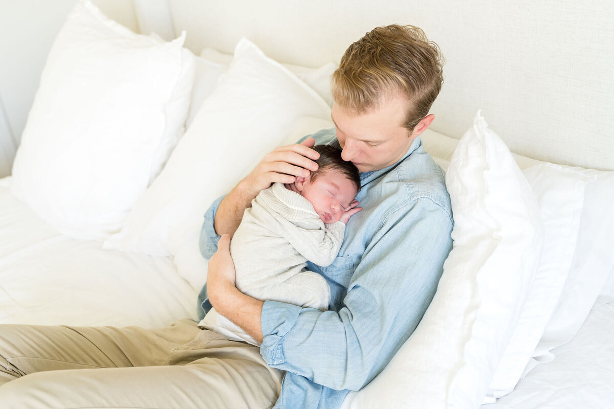 austin-newborn-photographer-lifestyle-session (17)
