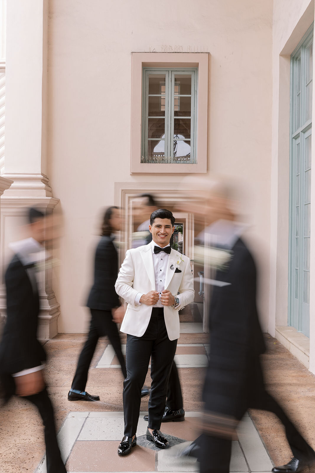 groom-hallway-coral-gables-2SA-W