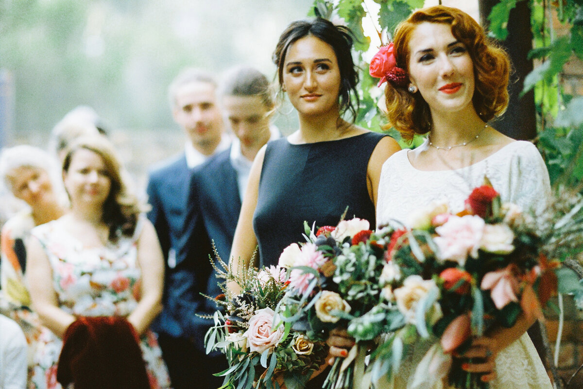 35mm-film-wedding-photos-castlemaine-lilli-jake-Briars-Atlas-4272