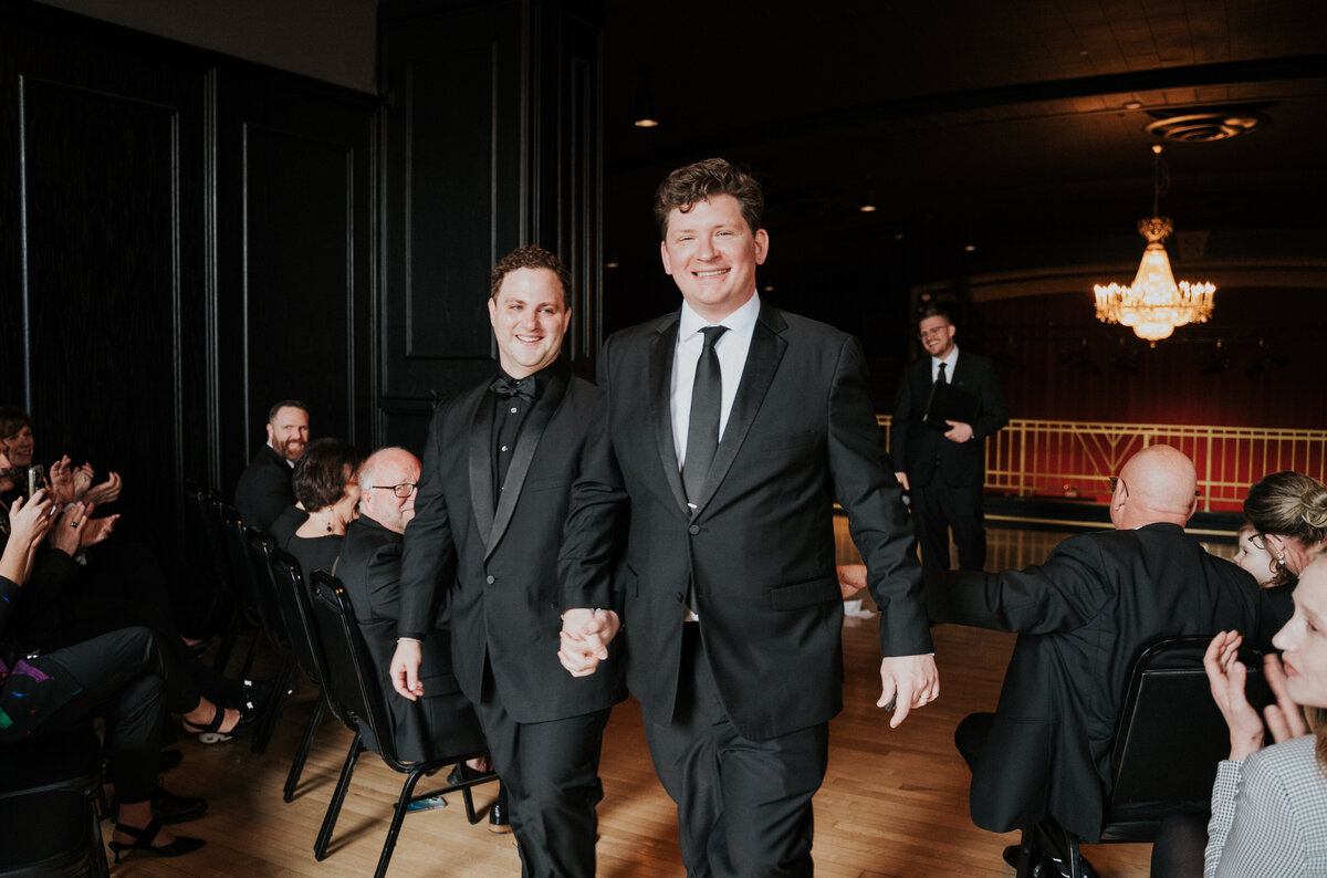 admiral-omaha-nebraska-wedding