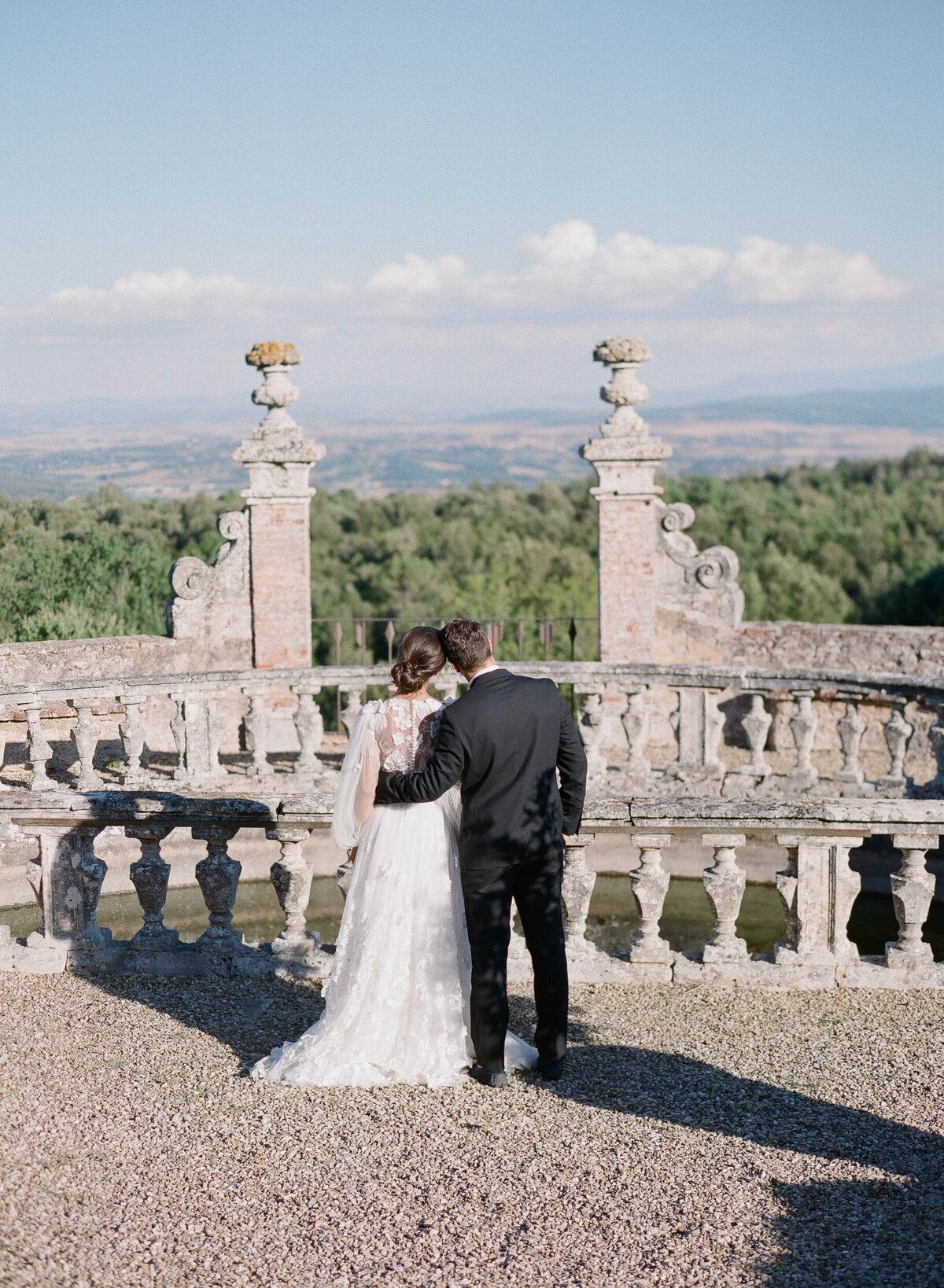 Alexandra-Vonk-wedding-Castello-di-Celsa-Tuscany-30