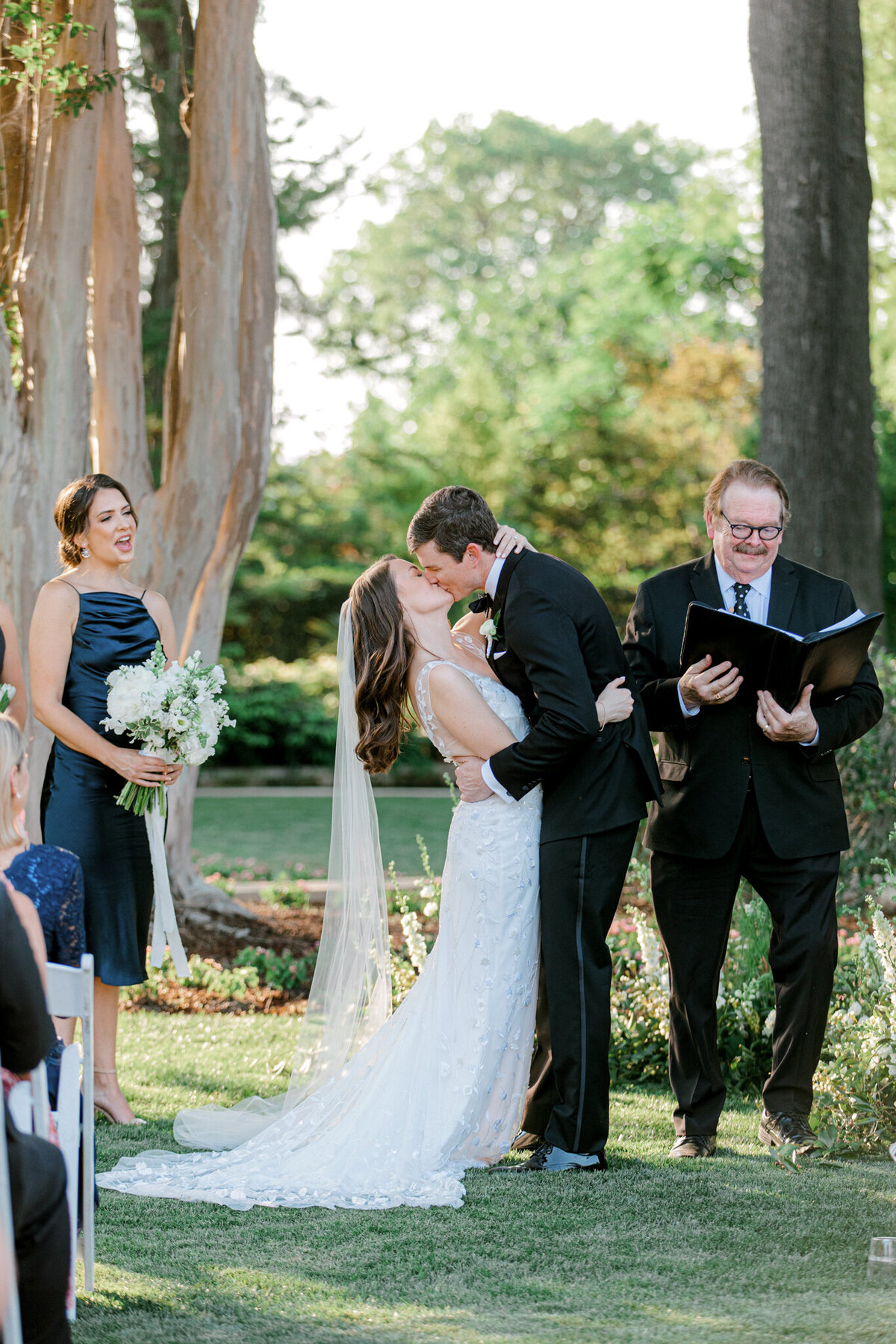 Gena & Matt's Wedding at the Dallas Arboretum | Dallas Wedding Photographer | Sami Kathryn Photography-157
