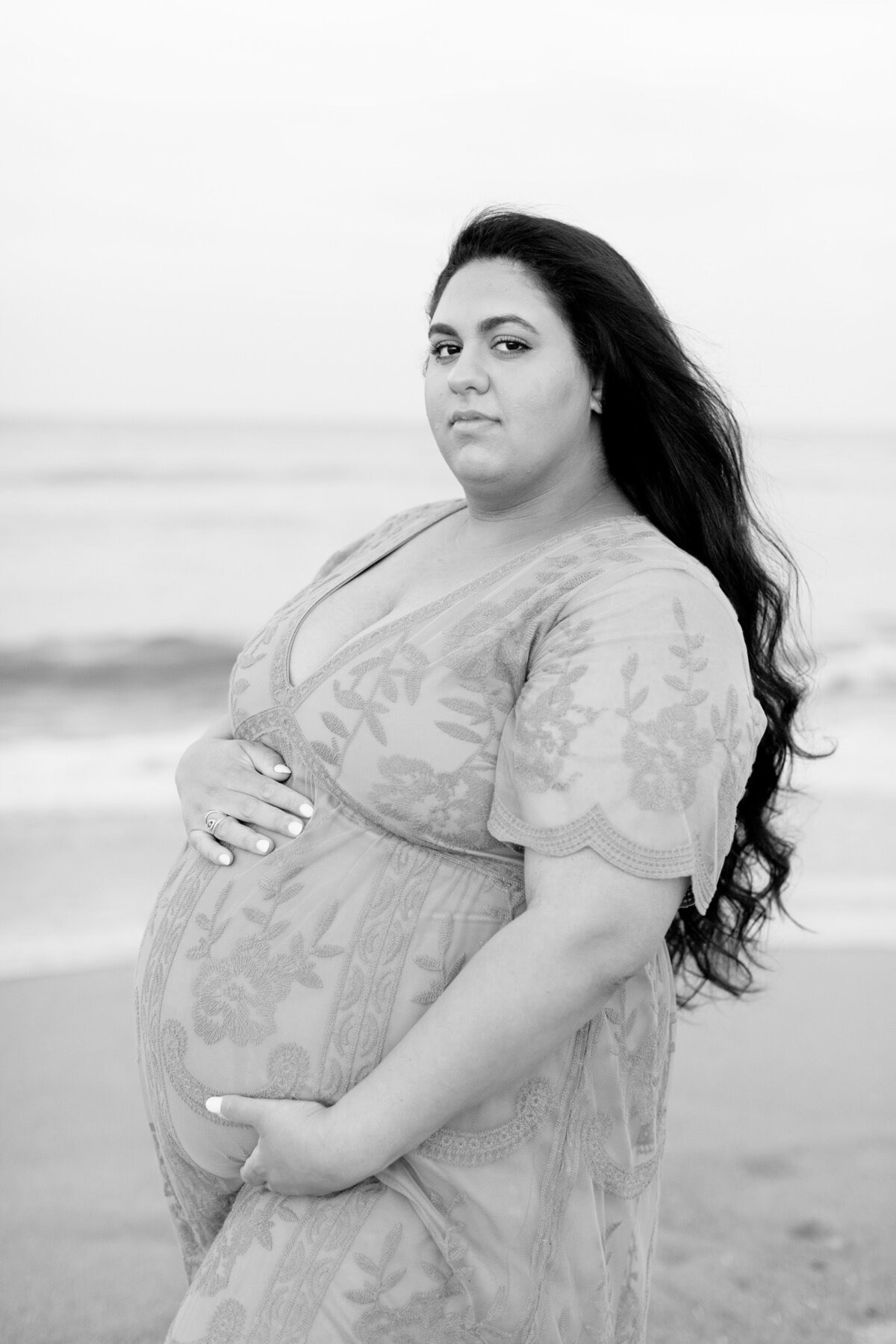 Belos-Maternity-BW-149