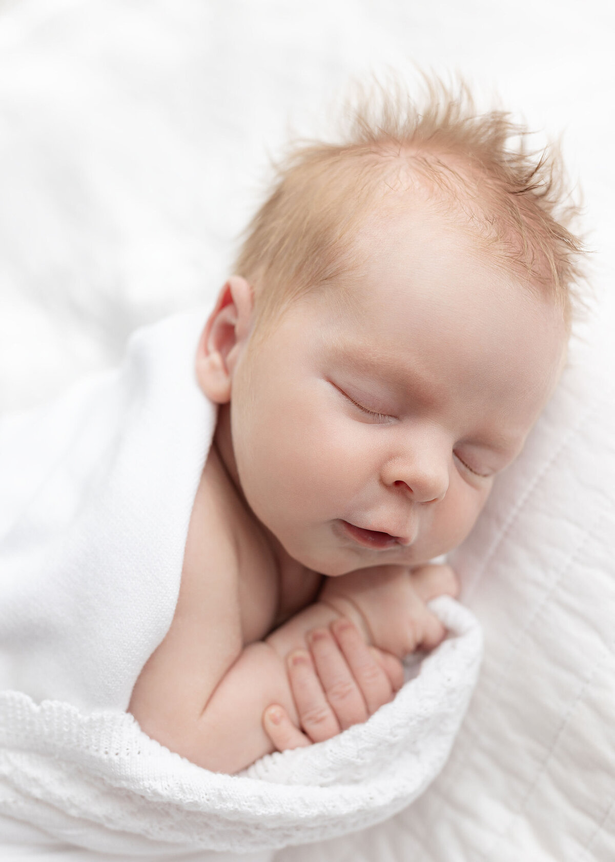 Louisville-Newborn-Photographer-08