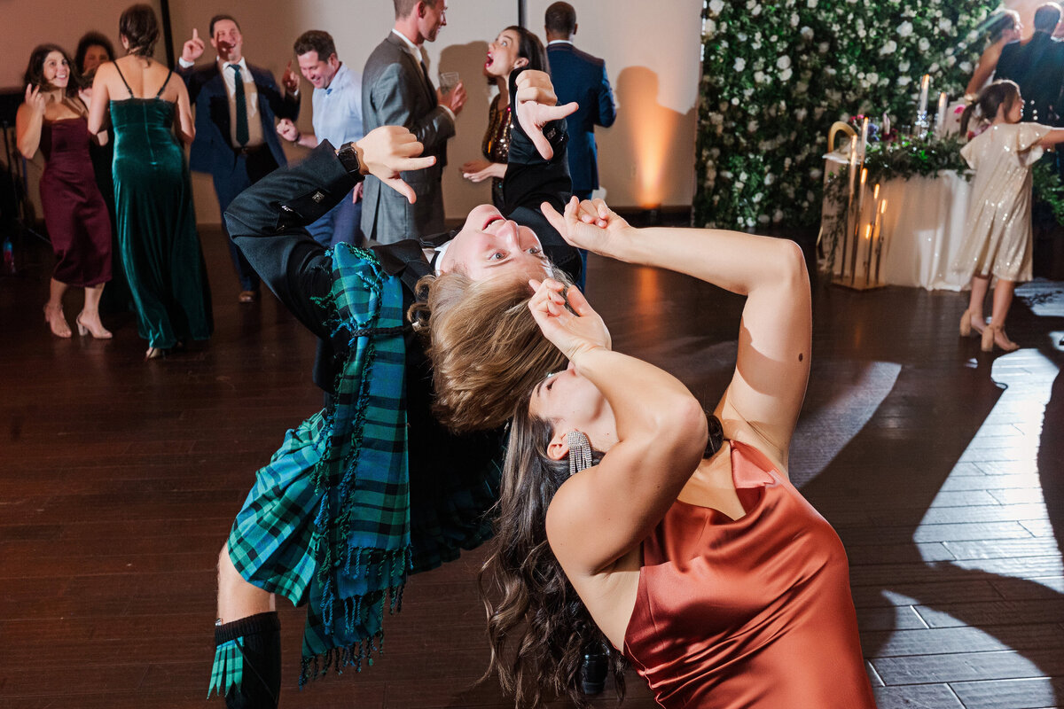 fun wedding dancing picture