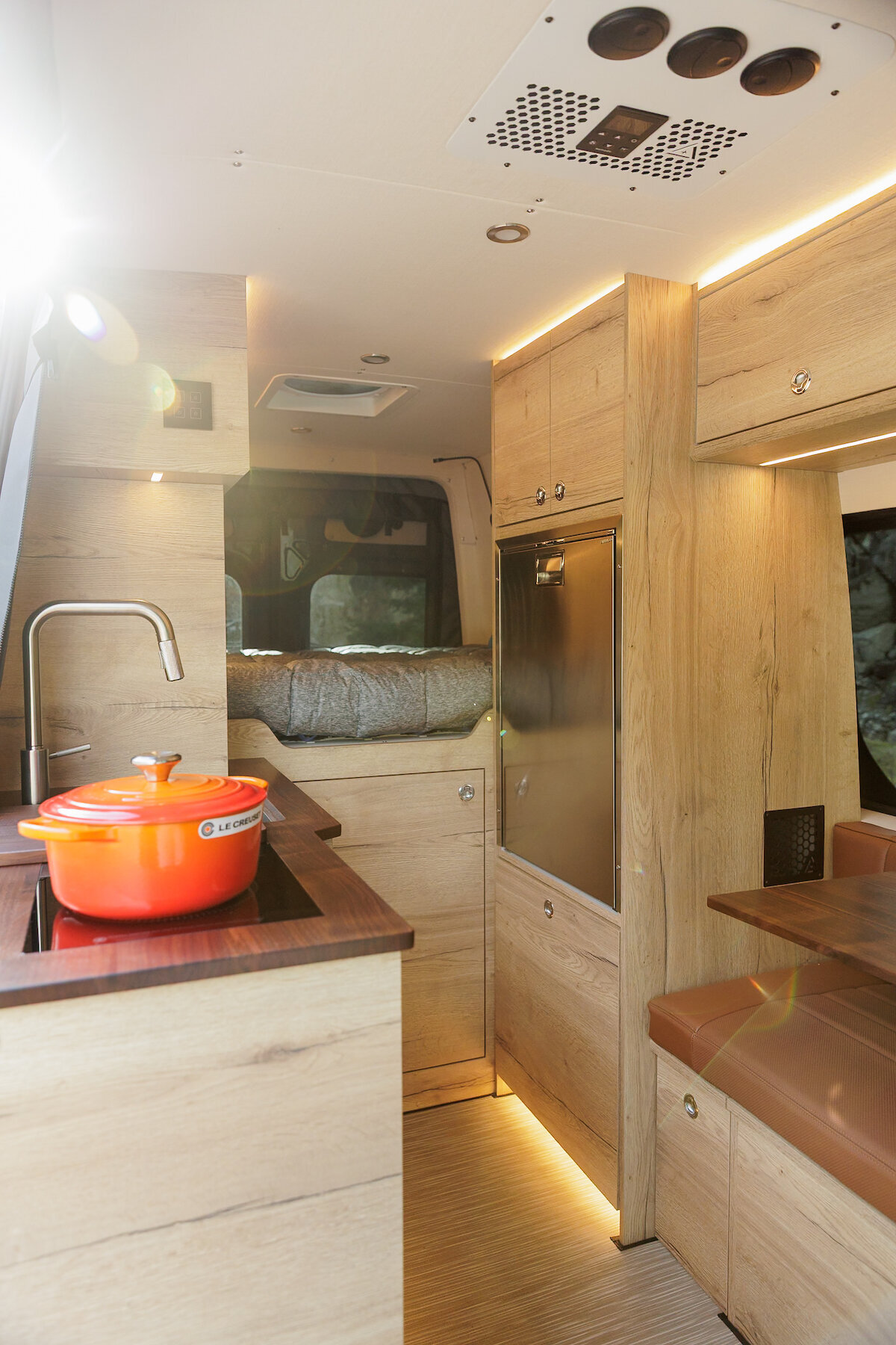 2_SummitSeeker_251013_BMV_#125_SlowFastcreative_1718