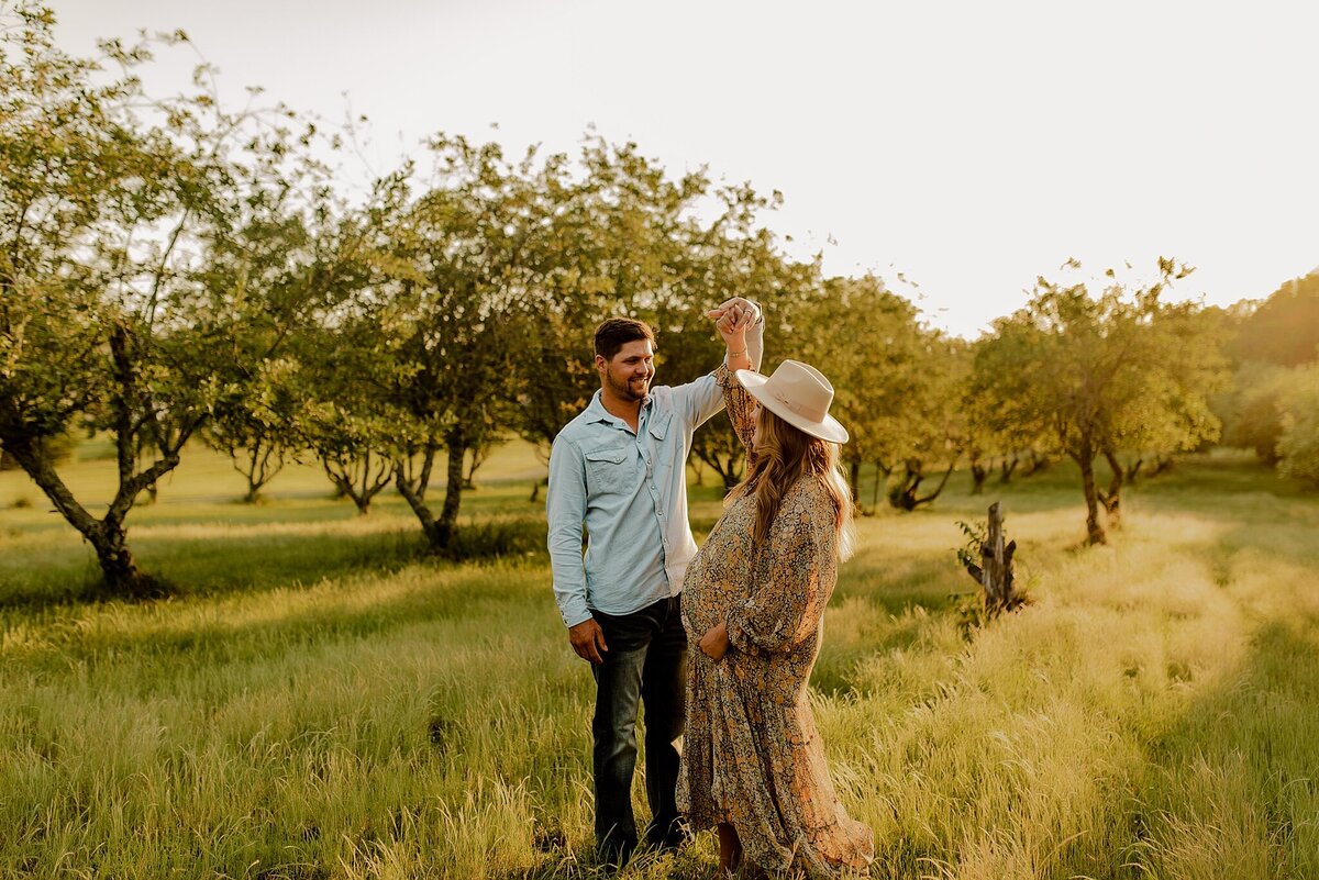 Little-Rock-Arkansas-Maternity-Photographer-57