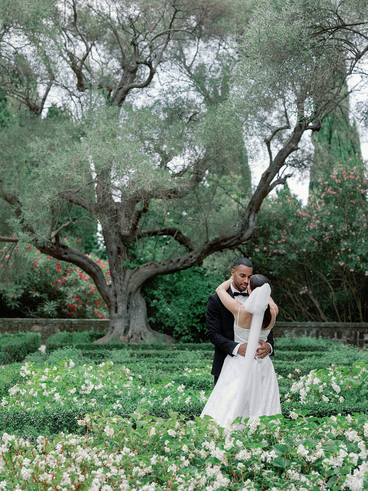 bastide-du-roy-wedding-nice-france-nice-wedding-photographer-the-hancocks_165