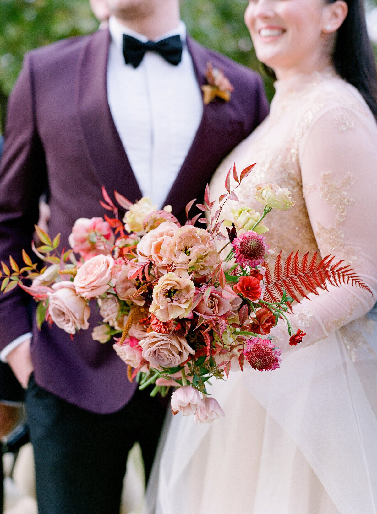 max-owens-design-jose-villa-wedding-12-bouquet