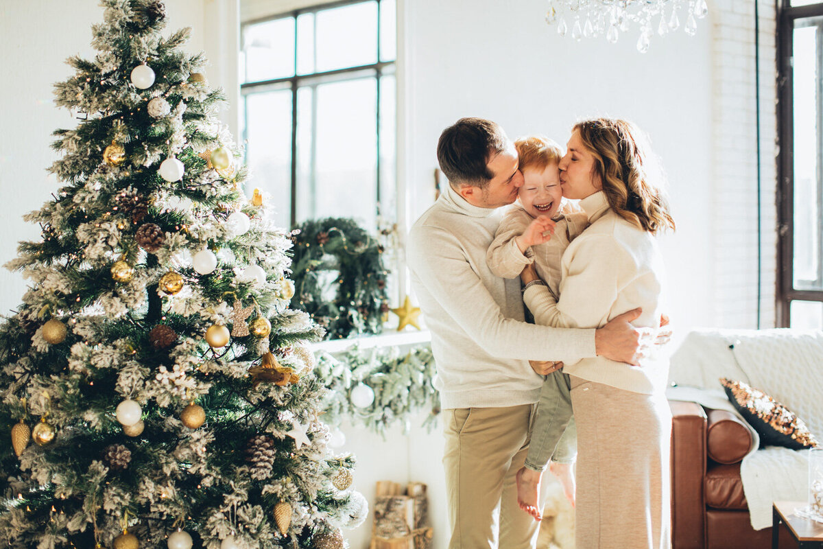 Family-Photographer-Template-Ainsley-Green-Template-106