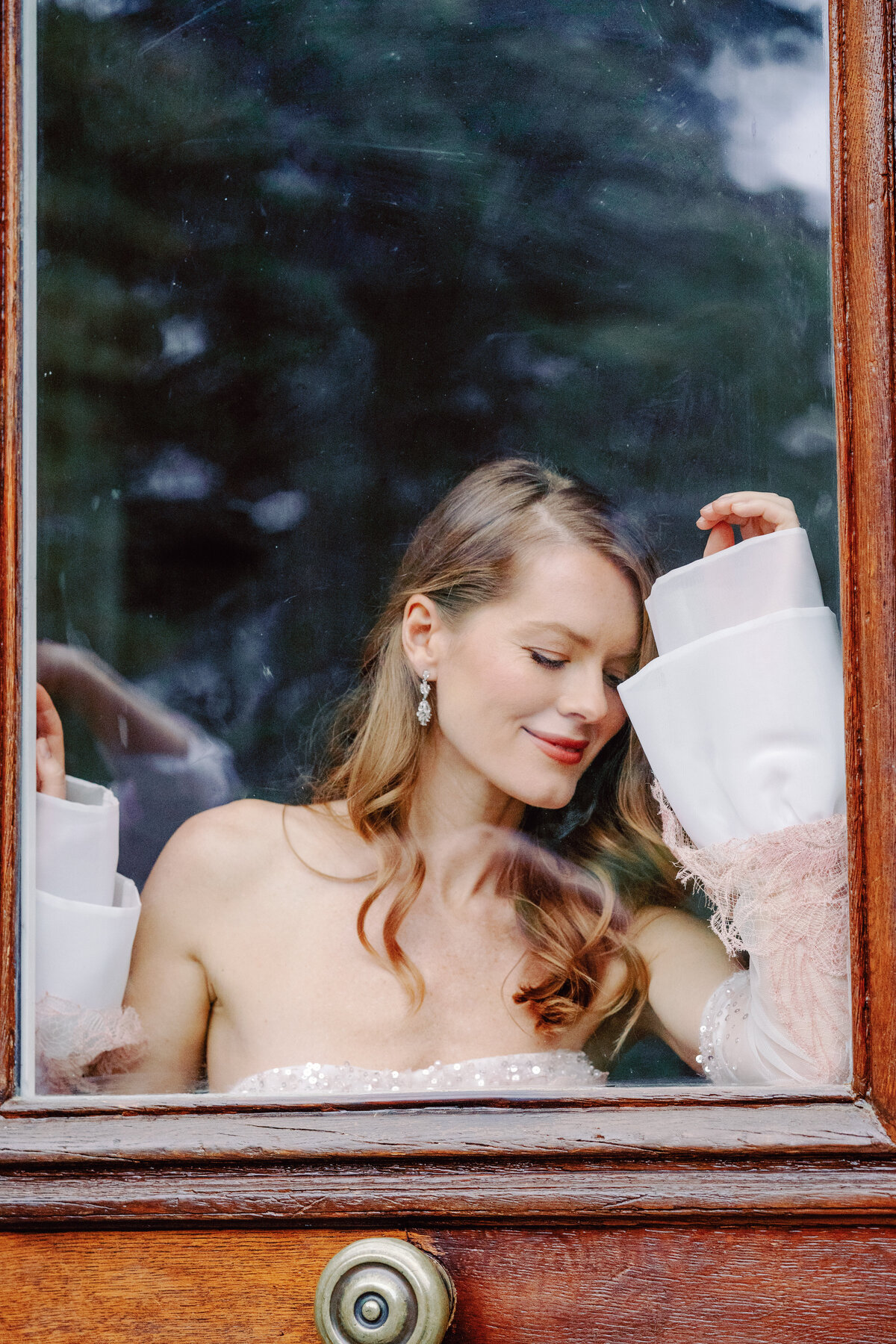 Bridal session at Château Bouffémont photographed by Lake Como Wedding photographer