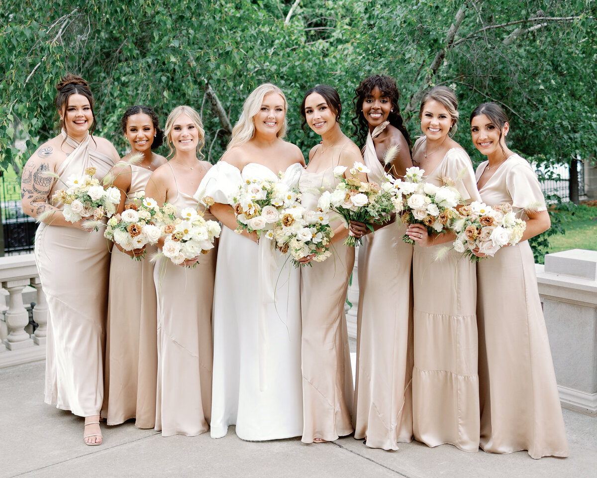 Bridesmaids in neutral dresses minneapolis