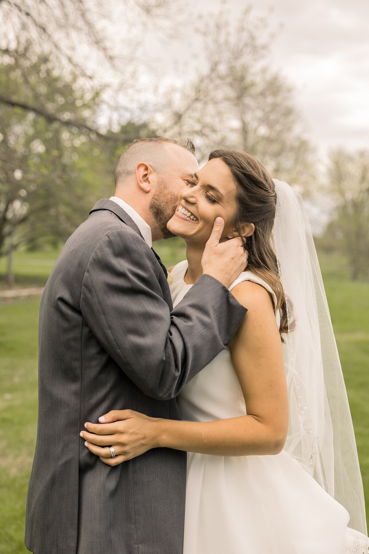 Bride and groom in Sartell MN at  The Grands at Mulligans